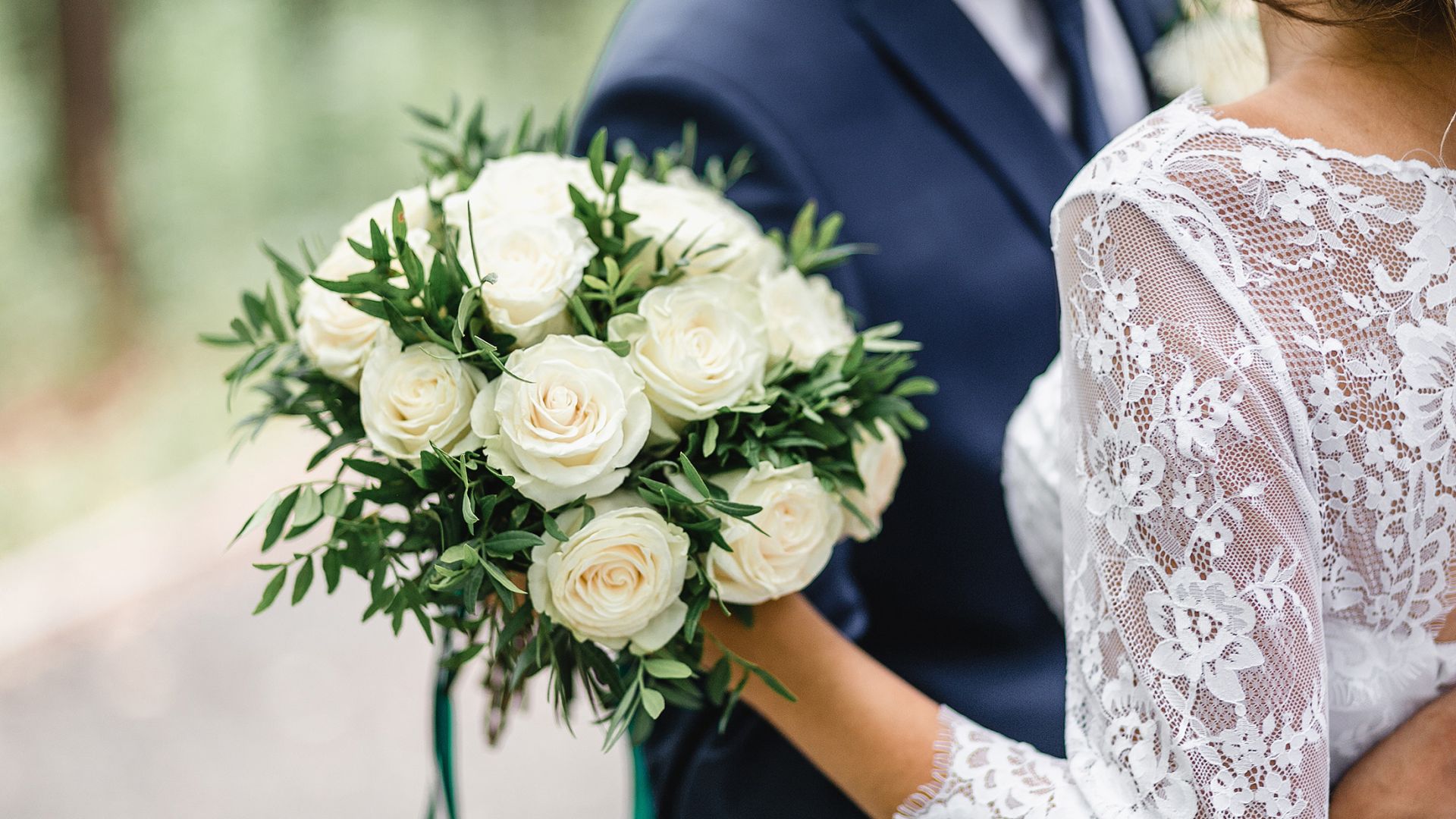 bride and groom in newport harbor
